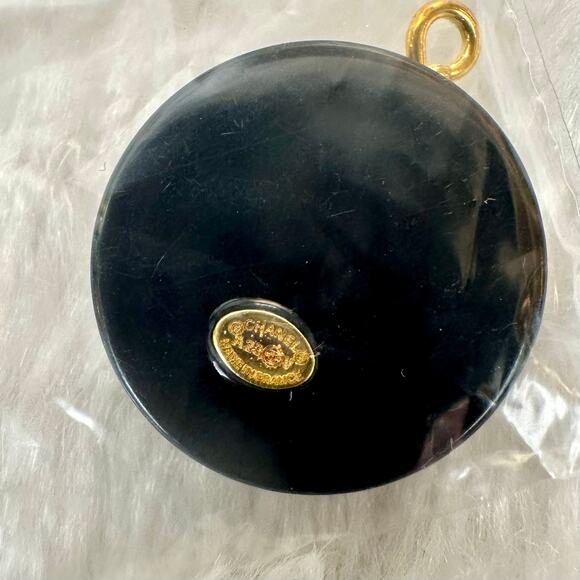 Authentic luxury brand charm Pendants *ONLY ONE*  LIKE NEW - Picture 7 of 7